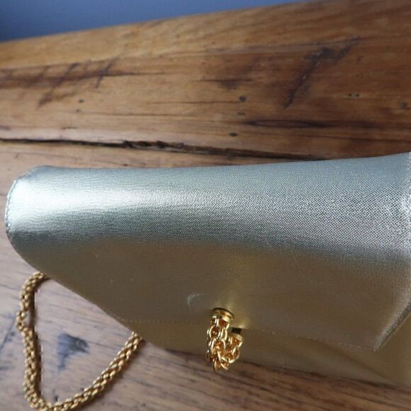 PALOMA PICASSO LOPEZ VINTAGE GOLD SHOULDER BAG WITH HEAVY GOLD CHAIN - Picture 6 of 13